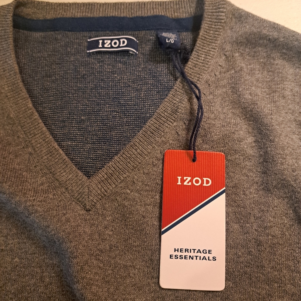 Men's Izod Sweater Vest - Large